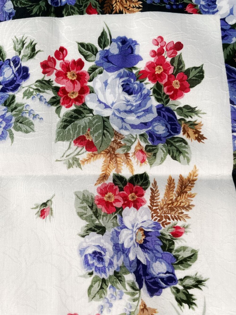 New With Tags Yves Saint Laurent Floral Cotton Scarf - Picture 6 of 14